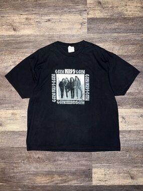 2001 Kiss “Dress to Kill” T-shirt